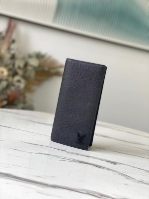 【人気】ルイ・ヴィトン スーパーコピー M69980 ポルトフォイユ・ブラザ NM - 機能的なエレガントな二つ折り長財布