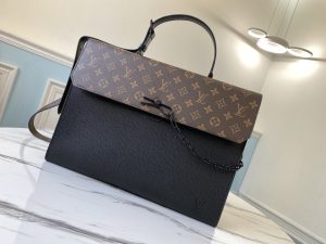 ルイヴィトン LouisVuitton M30591 ロビュスト・ブリーフケース ビジネスバッグ