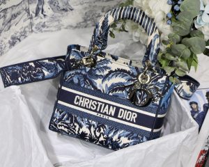Dior ディオール LADY D-LITE ミディアムバッグ 24*20*11cm