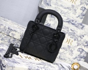 Dior ディオール LADY DIOR ミニバッグ 17*15*7cm