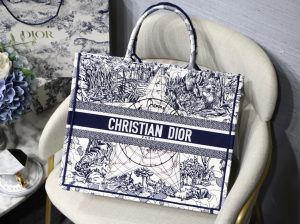 Dior ディオール BOOK TOTE バッグ 42 x 35 x 18.5 cm
