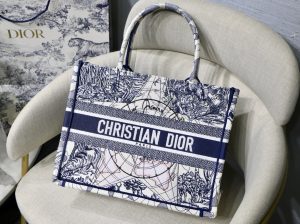 Dior ディオール BOOK TOTE ミディアムバッグ 36 x 27.5 x 16.5 cm