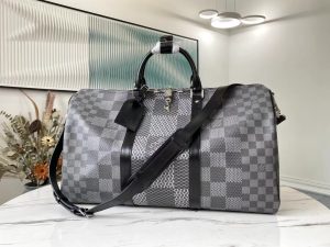 ルイヴィトン LouisVuitton N50016 キーポル・バンドリエール 50