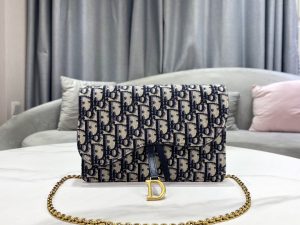 Dior ディオール