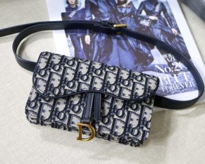 Dior ディオール SADDLE バッグ 18.5x11x2cm