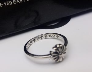クロムハーツ CHROME HEARTS