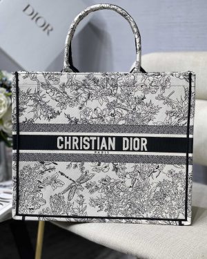 Dior ディオール BOOK TOTE バッグ 42 x 35 x 18.5 cm
