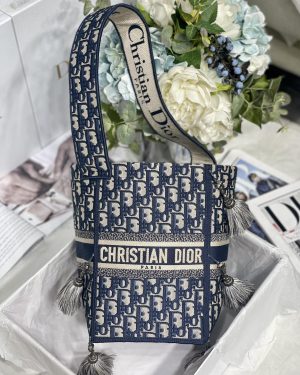 Dior ディオール