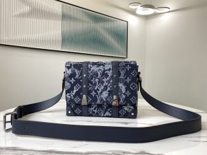 ルイヴィトン LouisVuitton M57282 トランク・メッセンジャー PM