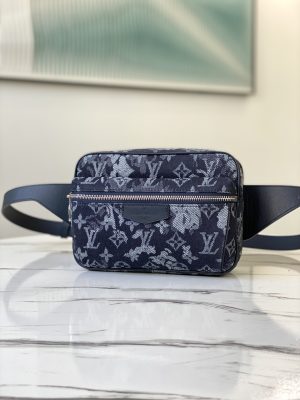 ルイヴィトン LouisVuitton M57281 バムバッグ・アウトドア
