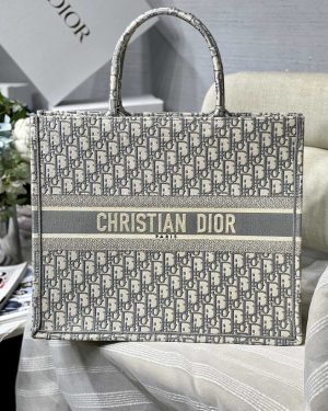Dior ディオール BOOK TOTE バッグ 42 x 35 x 18.5 cm