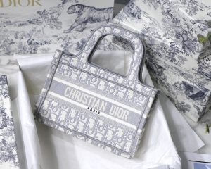 Dior ディオール BOOK TOTE ミニバッグ 22.5 x 15 x 6 cm