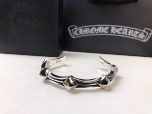 クロムハーツ CHROME HEARTS