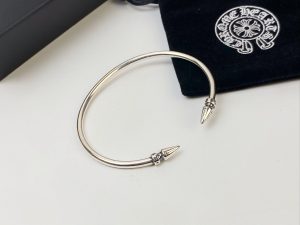 クロムハーツ CHROME HEARTS