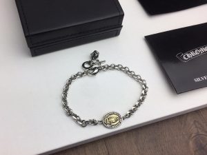 クロムハーツ CHROME HEARTS