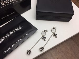 クロムハーツ CHROME HEARTS