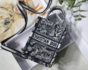 Dior ディオール