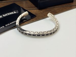 クロムハーツ CHROME HEARTS