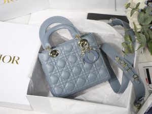 Dior ディオール LADY DIOR バッグ 20*17*8cm