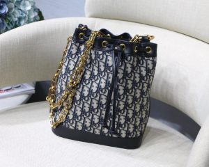 Dior ディオール