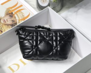 Dior ディオール