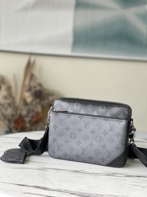 ルイヴィトン LouisVuitton M69443 トリオ・メッセンジャー