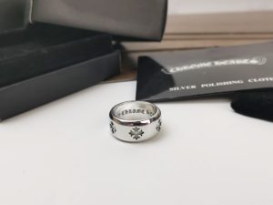クロムハーツ CHROME HEARTS