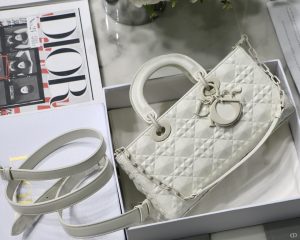 Dior ディオール LADY D-JOY バッグ 26*13.5*5cm