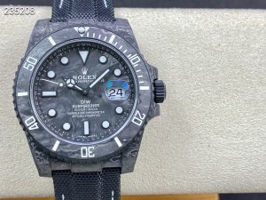 ロレックス サブマリーナー DIW Carbon Sea-Dweller カーボンファイバー グレー 40mm 【VS工場出品】