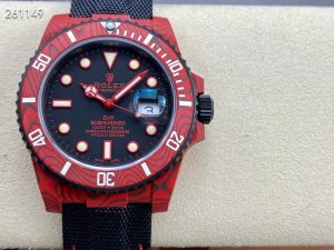 ロレックス サブマリーナー DIW Carbon Sea-Dweller カーボンファイバー レッド 40mm 【VS工場出品】