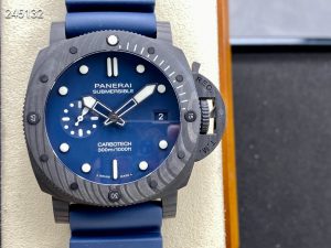 パネライ サブマーシブル クアランタクアトロ カーボテック PAM01232 44mm【SBF工場出品】