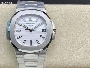 パテック・フィリップ ノーチラス ホワイト 5711/1A-011 丹東Cal.324【3K工場出品】