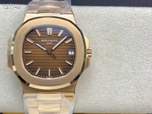 パテック・フィリップ ノーチラス 5711/1R-001 ローズゴールド 丹東Cal.324【3K工場出品】