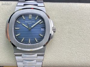 パテック・フィリップ ノーチラス 5711/1A-010 ネイビー【PPF工場出品】