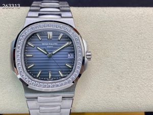 パテック・フィリップ ノーチラス 5713/1G-010【PPF工場出品】