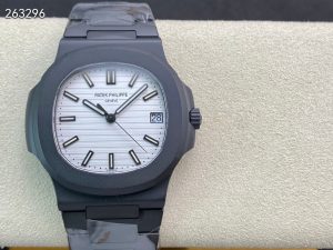 パテック・フィリップ ノーチラス 5711 DCL【PPF工場出品】