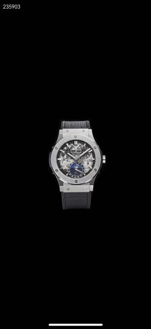 ウブロ HUBLOT クラシック フュージョン クラシック フュージョン アエロ・フュージョン ムーンフェイズ ブラックマジック547.NX.0170.LR【HB工場出品】