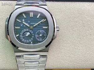 パテック・フィリップ ノーチラス プチコンプリケーション 5712/1A-001【GR工場出品】