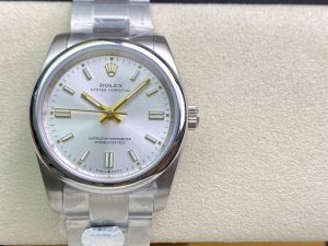 ロレックス オイスターパーペチュアル 126000 36mm シルバー【SK工場出品】