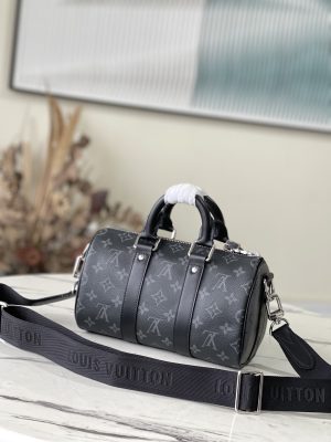ルイヴィトン LouisVuitton M46271 キーポル・バンドリエール 25