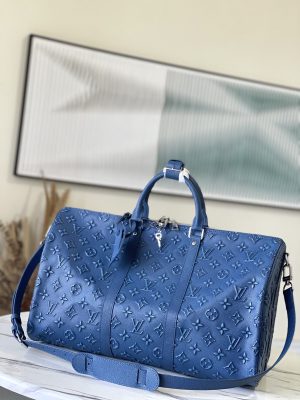 ルイヴィトン LouisVuitton M21375 キーポル･バンドリエール 50