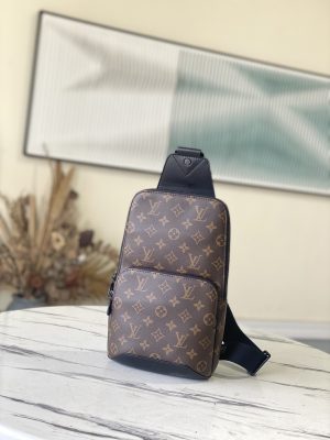 ルイヴィトン LouisVuitton M45897 アヴェニュー・スリングバッグ
