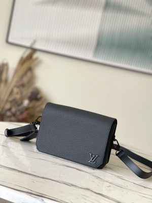 ルイ・ヴィトン スーパーコピーM82085 ファストライン・ウエアラブル ウォレット