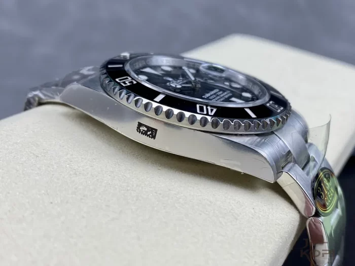 ロレックス サブマリーナーデイト 116610LN 40mm Cal.3135【CLEAN工場出品】 - 画像 (6)