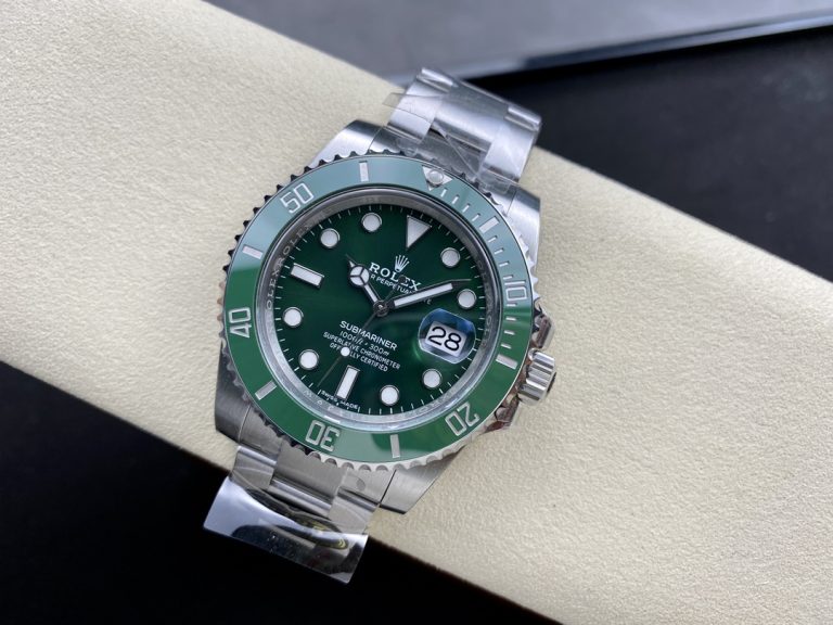 ロレックス サブマリーナーデイト 116610LV グリーン 40mm Cal.3135【Clean工場出品】 - 画像 (5)
