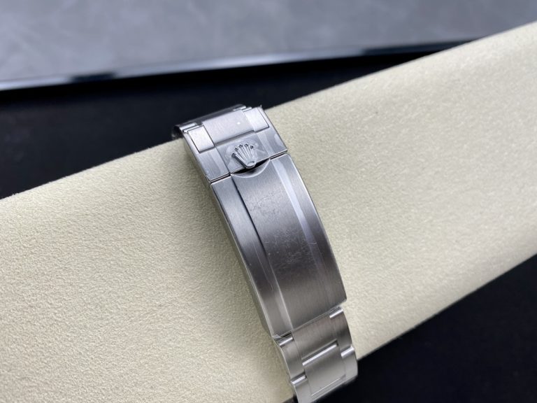ロレックス サブマリーナーデイト 116610LV グリーン 40mm Cal.3135【Clean工場出品】 - 画像 (9)