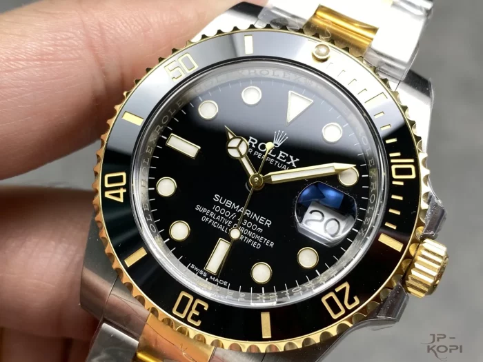 ロレックス サブマリーナーデイト 116613LN 40mm Cal.3135【Clean工場出品】 - 画像 (3)