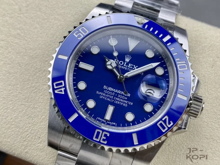 ロレックス サブマリーナーデイト 116619LB ブルー 40mm Cal.3135【CLEAN工場出品】 - 画像 (3)