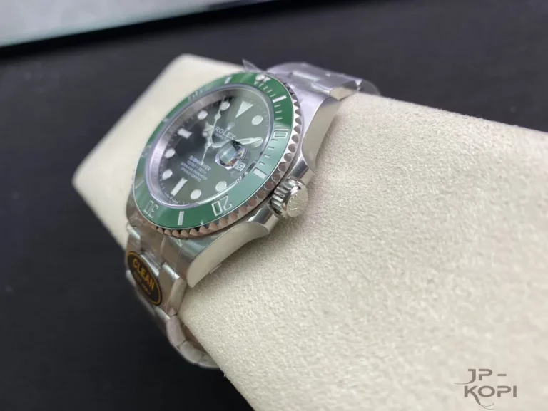 ロレックス サブマリーナー 126610LV グリーン  41mm V3 Cal.3235【Clean工場出品】 - 画像 (6)