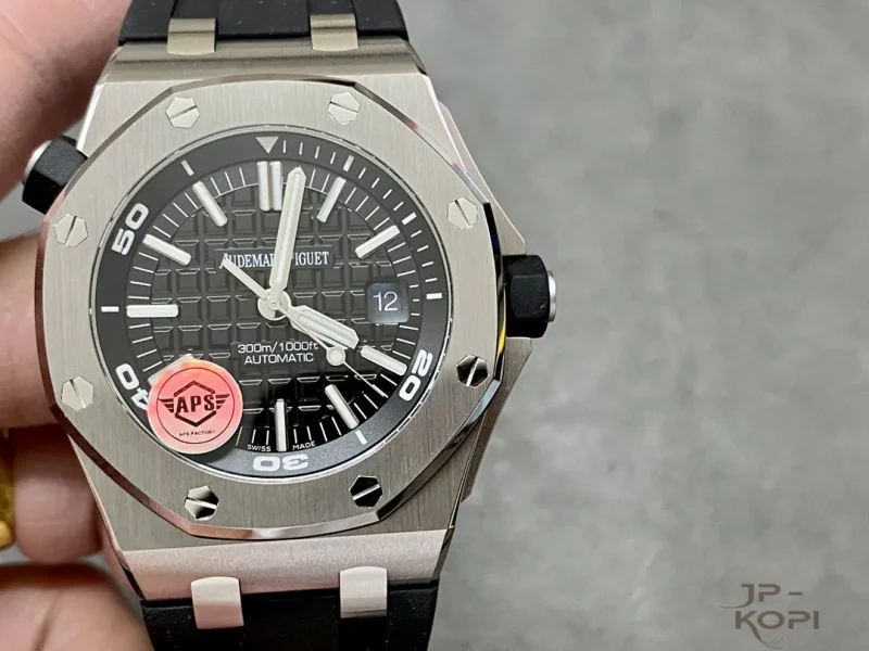 オーデマ・ピゲ ロイヤルオーク オフショア ダイバー 15710ST.OO.A002CA.01【APS工場出品】